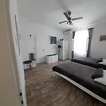 Regina Split